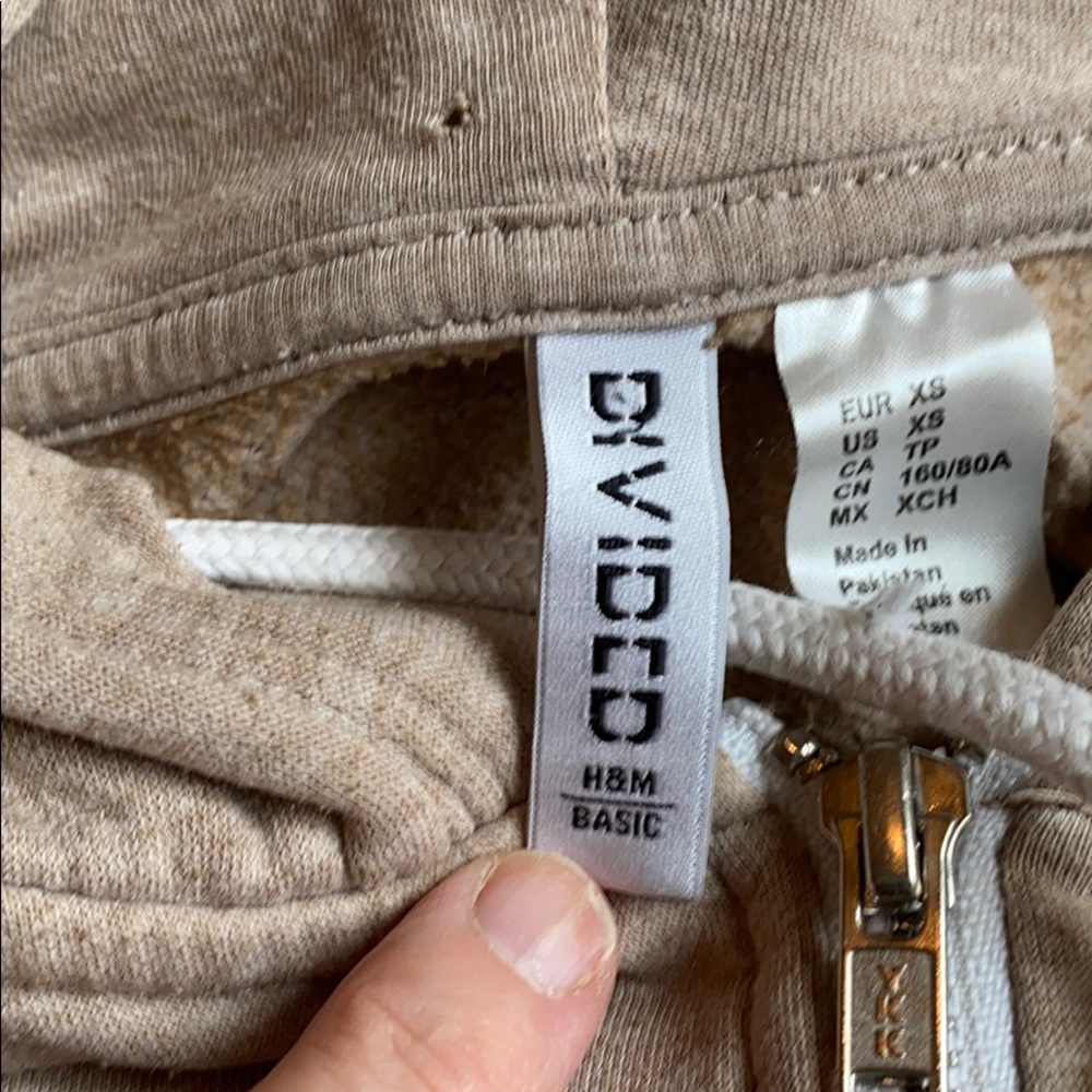 Jacket - Picture 3 of 4